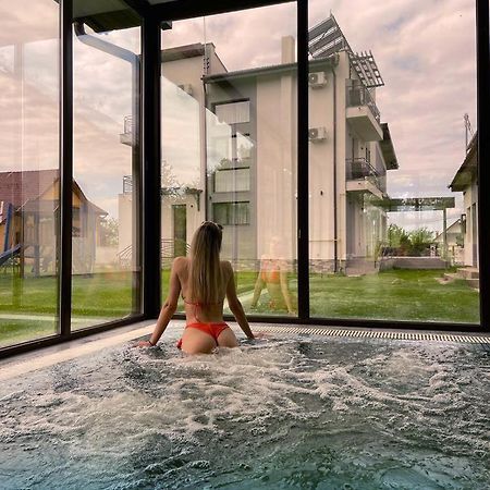 Pensiunea Casa Hortopan Târgu Jiu المظهر الخارجي الصورة