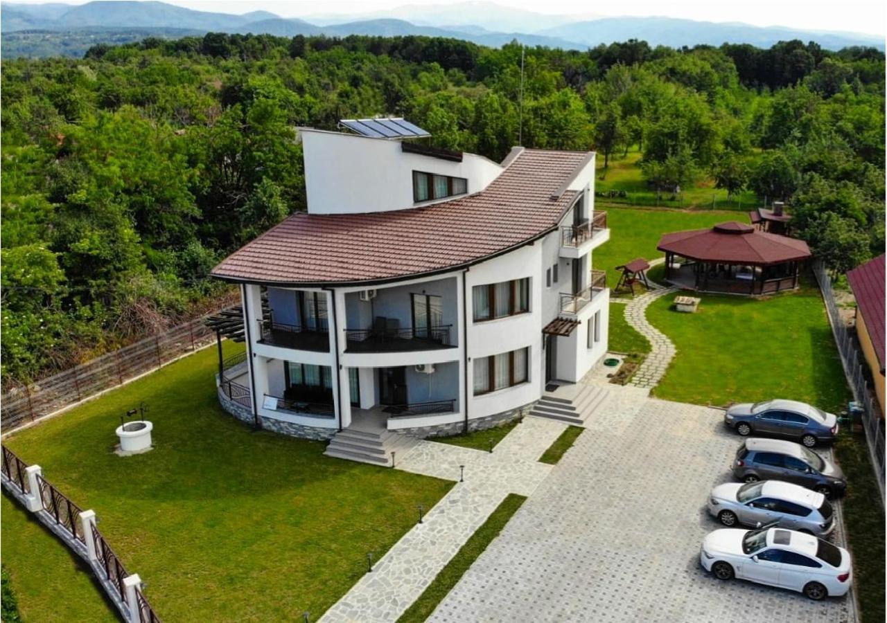 Pensiunea Casa Hortopan Târgu Jiu المظهر الخارجي الصورة