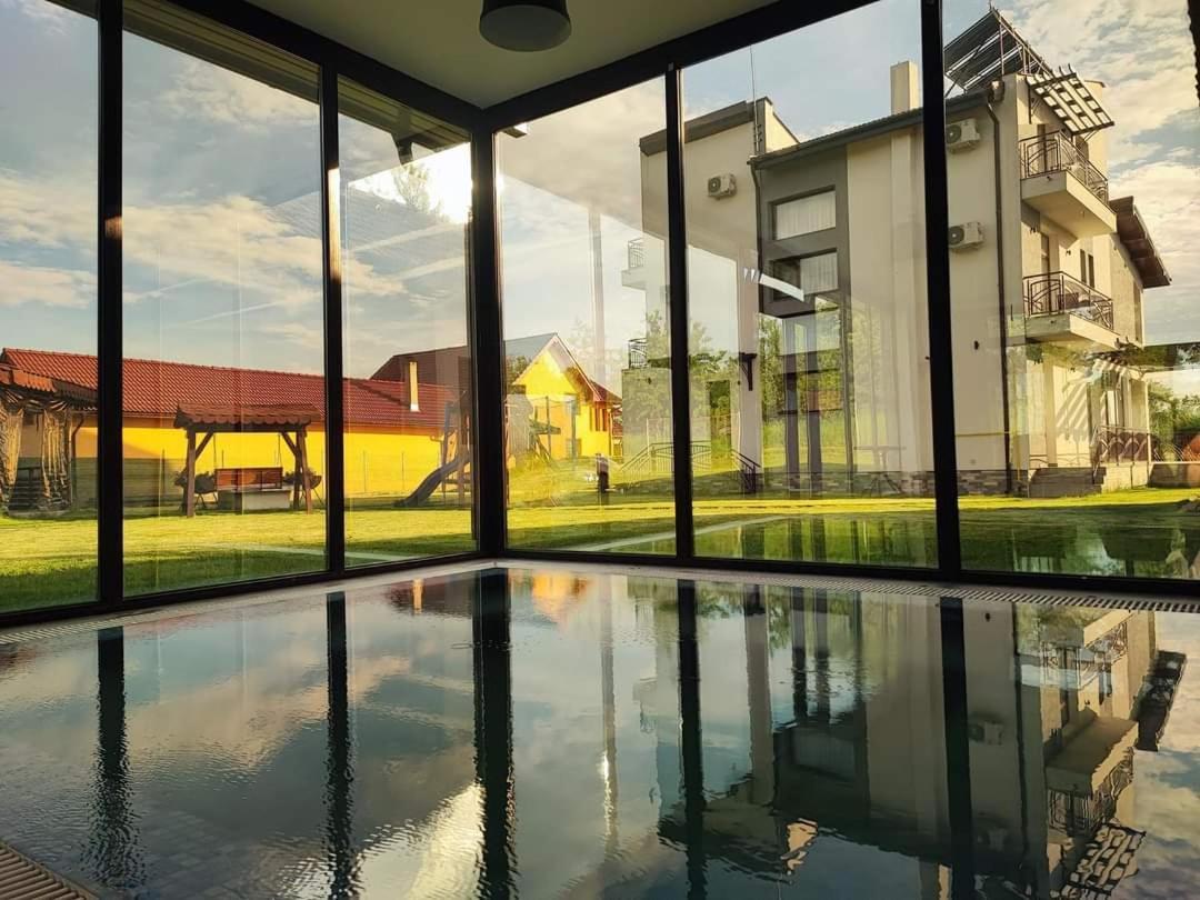 Pensiunea Casa Hortopan Târgu Jiu المظهر الخارجي الصورة
